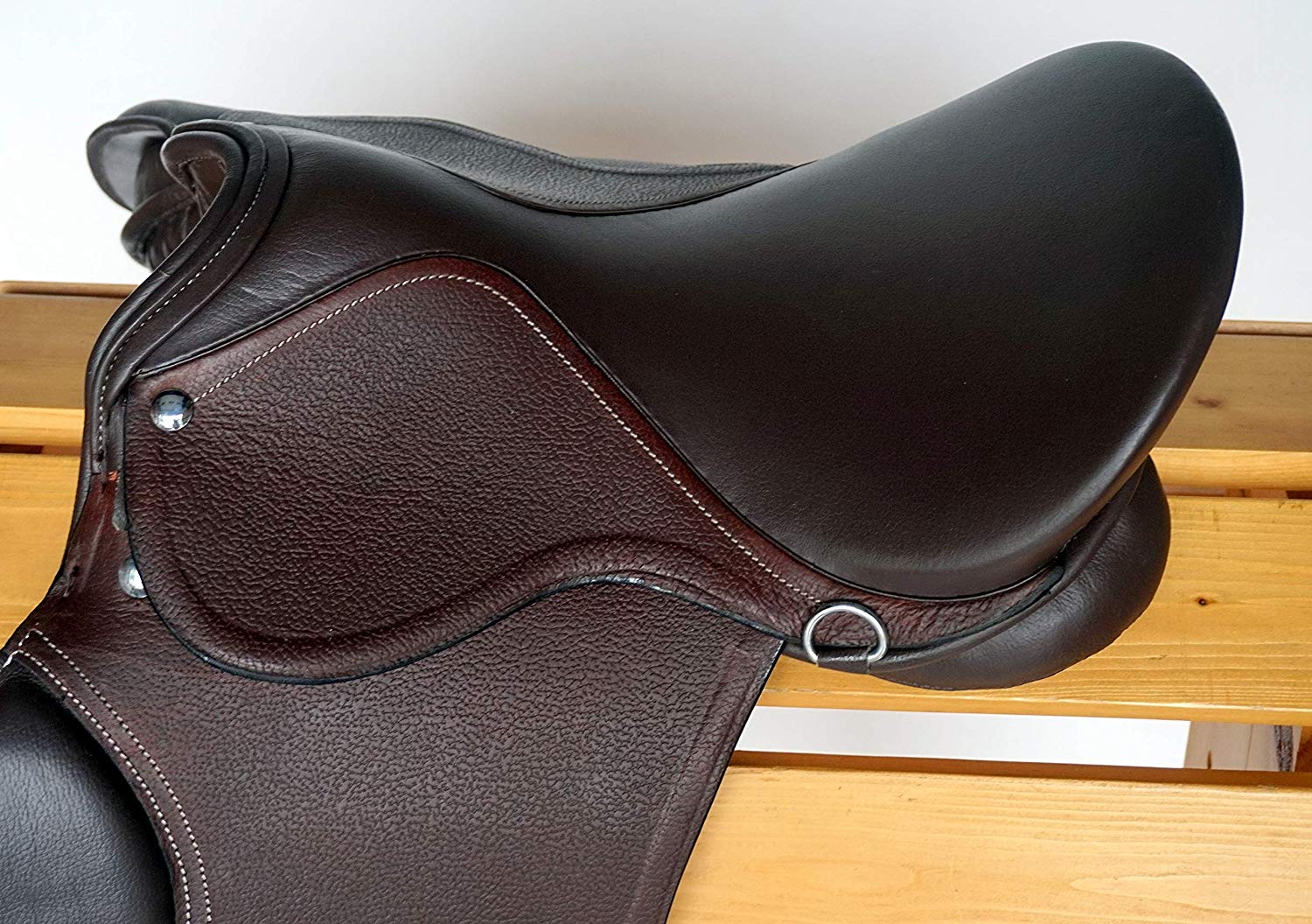 Equitem 15" Oak Bark Close Contact Leather Saddle with Matching Stirrup Leathers